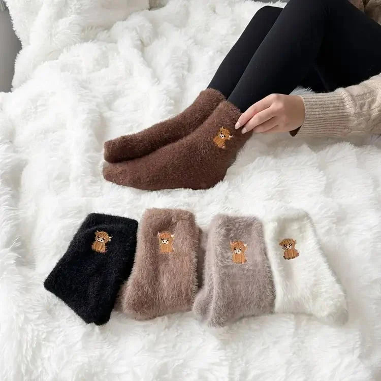 Warm Winter Sale 5 Pairs Fuzzy Highland Cow Socks