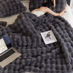 It's indispensable to keep warm at Christmas Soft Fluffy Blanket
