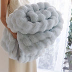 It's indispensable to keep warm at Christmas Soft Fluffy Blanket