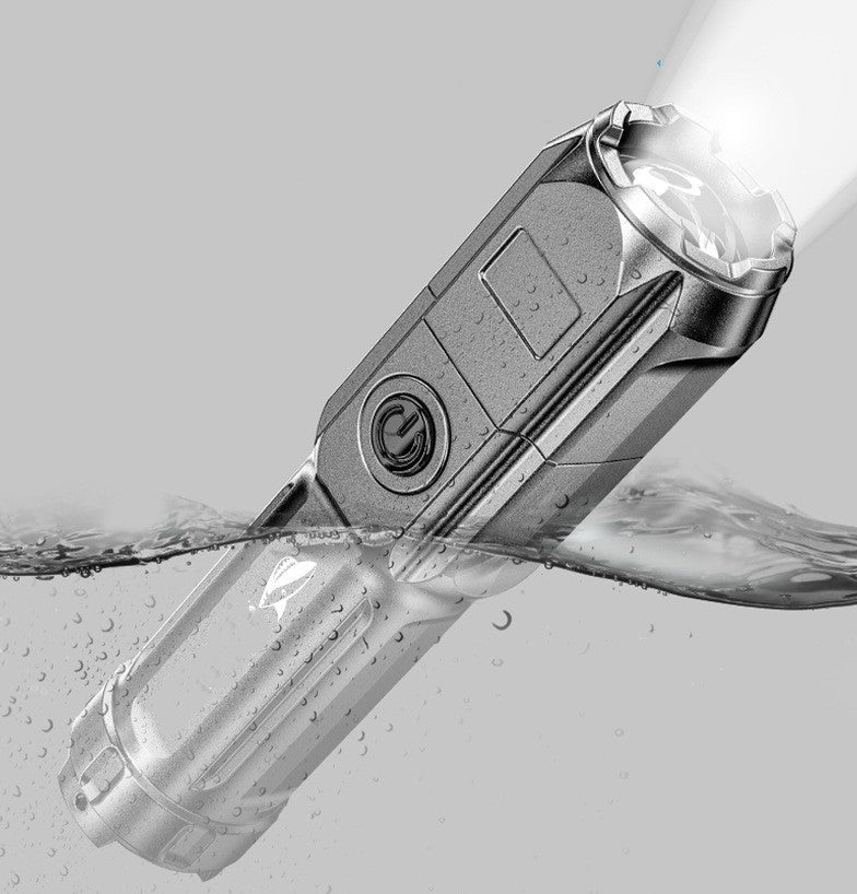 Family Essentials Outdoor Zoomable Flashlight