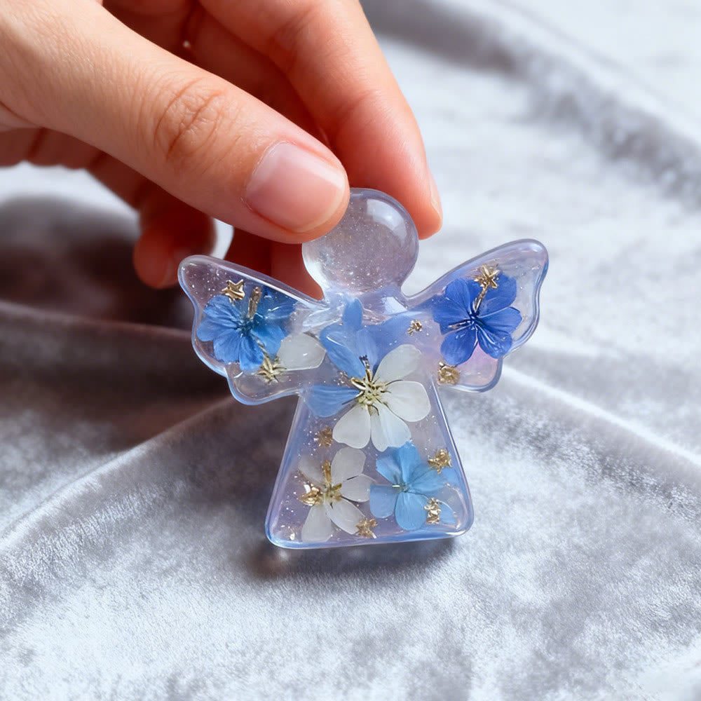 Angel & Cross Pray Ornament : Tender Devotion for Quiet Moments
