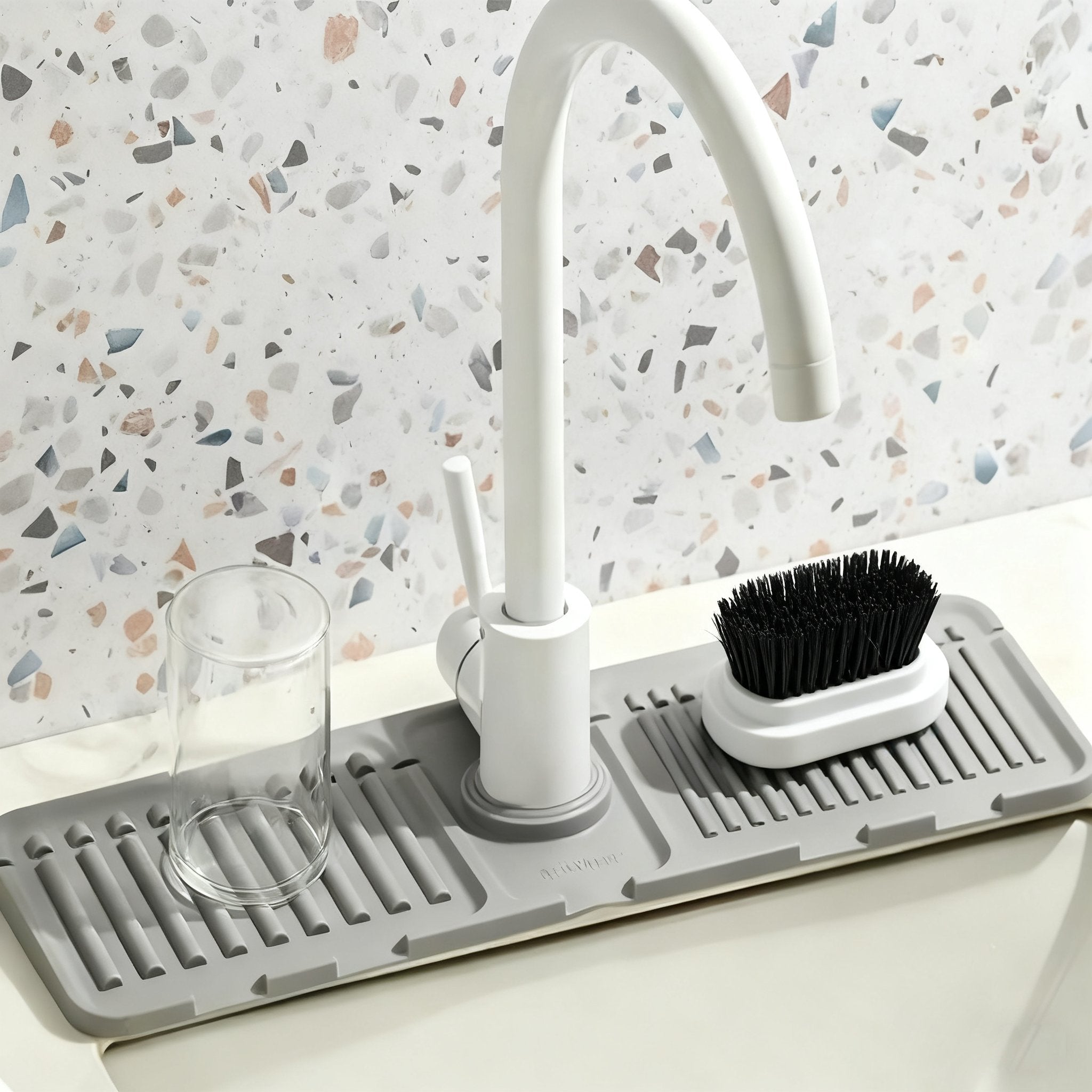 Faucet Splash Guard & Drainage Mat