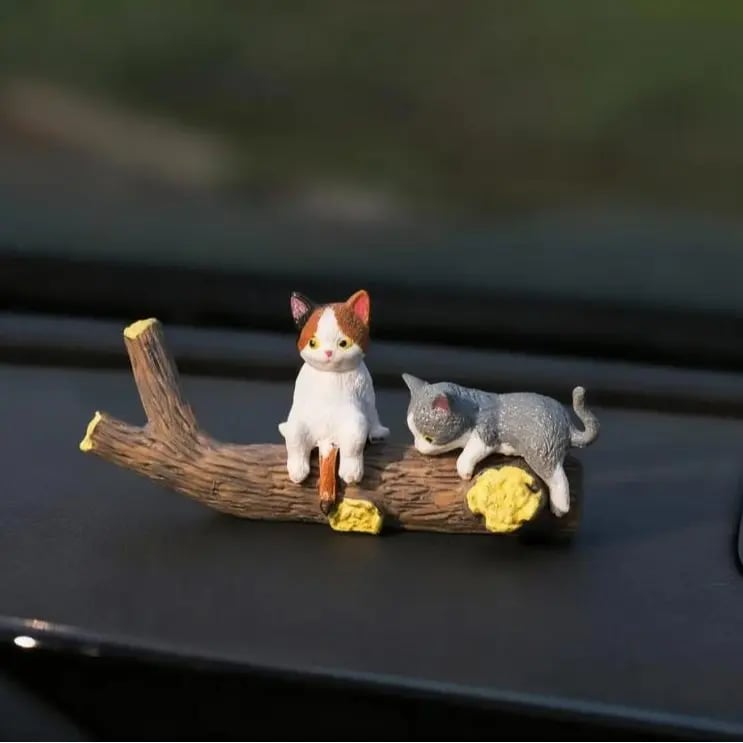 Hand-Painted Mini Cat Desk Figurines