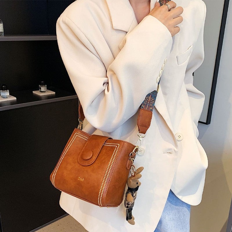 Leather Vintage Fashion Bag with Adjustable Wider Shoulder Strap