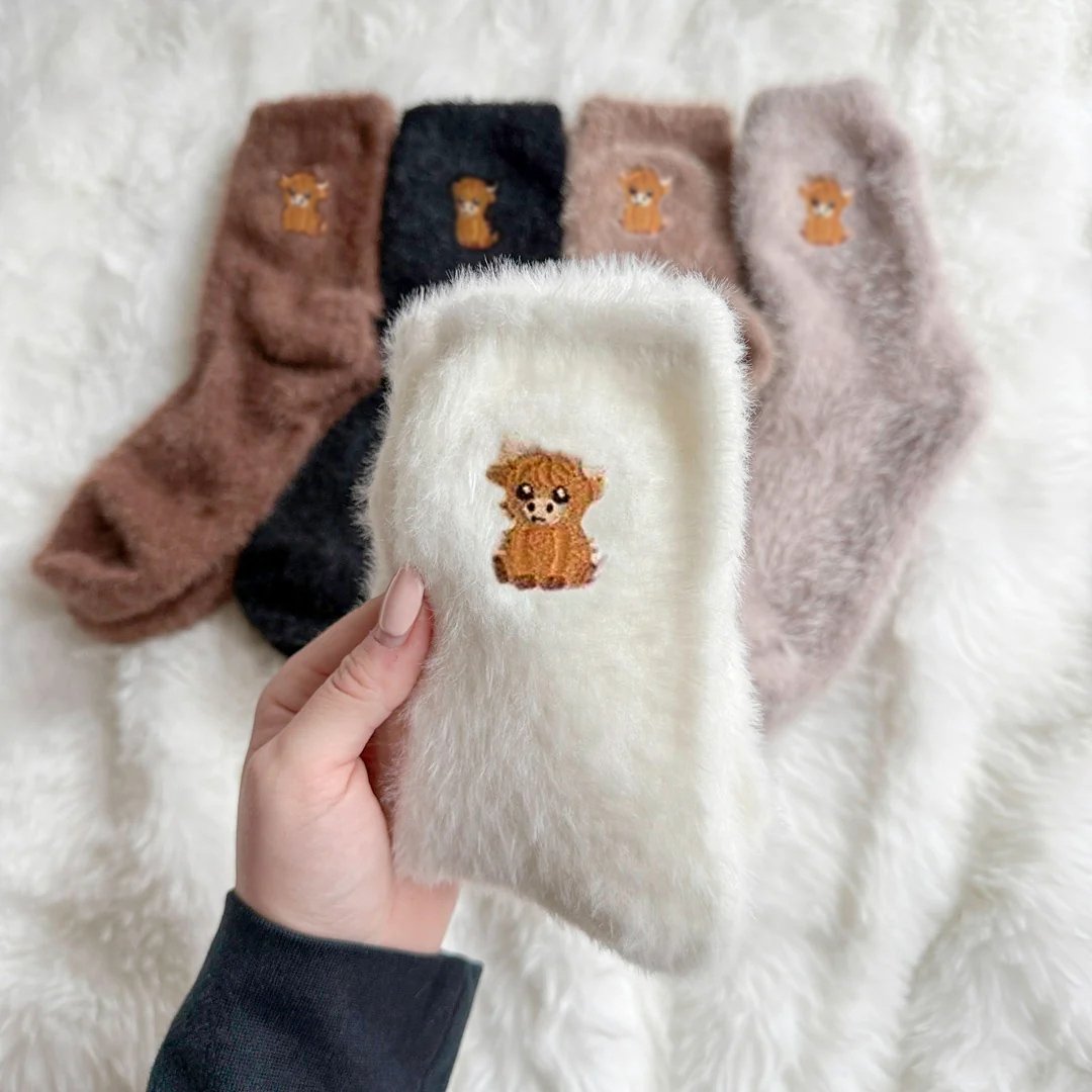 Warm Winter Sale 5 Pairs Fuzzy Highland Cow Socks