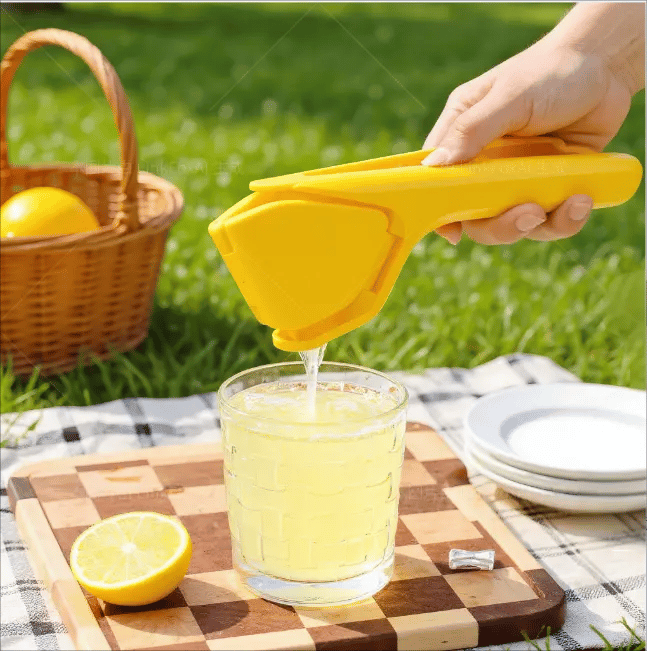 Squeeze Freshness Instantly Ultimate Lemon Squeezer – For Effortless, Mess-Free Juicing All Day