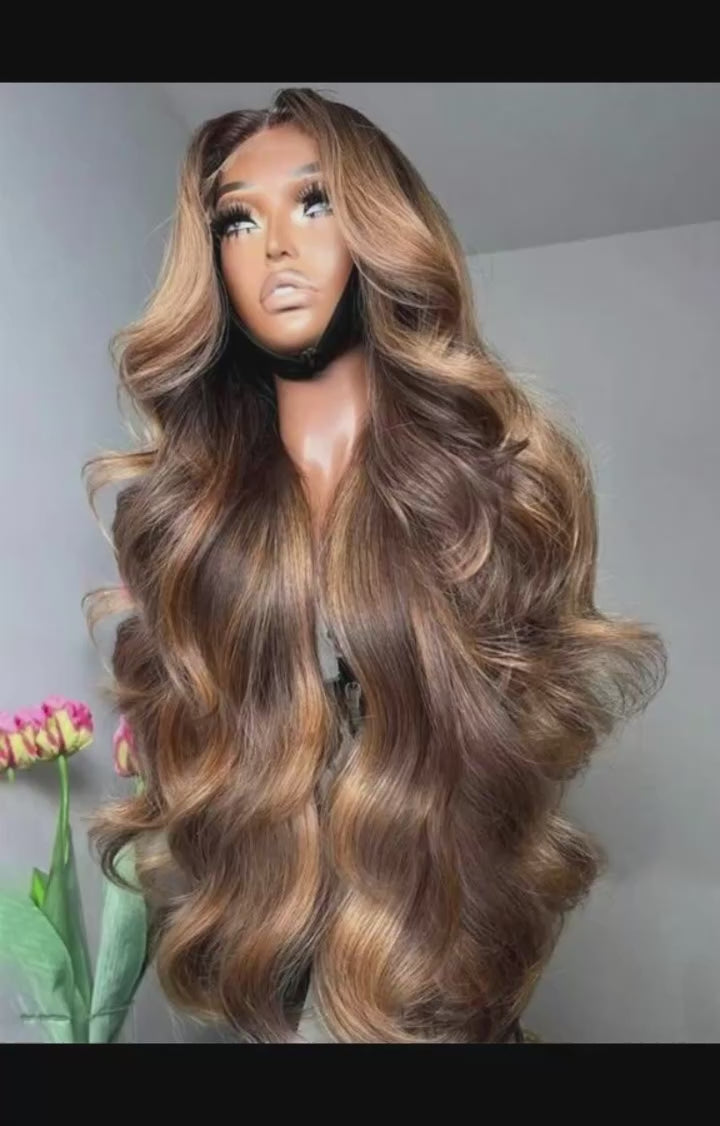 ombre-honey-blonde-body-wave-hd-lace-wig.mp4