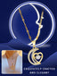 Necklace with an elegant and delicate crescent for women