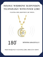 Necklace with an elegant and delicate crescent for women