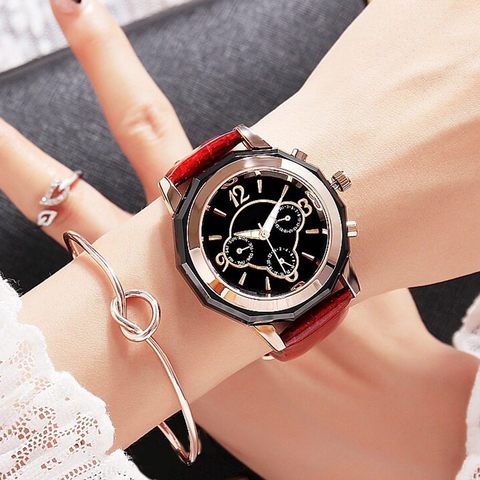 Stylish Waterproof Quartz Watch