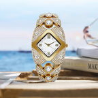 Women's Retro Quartz Watch with Sparkling Rhinestones