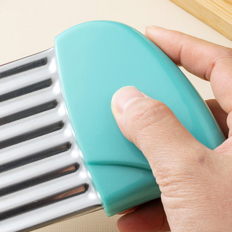 Kitchenware Wave Knife